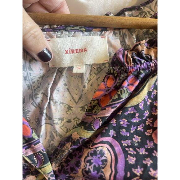 Xirena Floral Top XS Purple Red Print Puff Sleeves 100% Cotton Split Neck - Picture 5 of 6